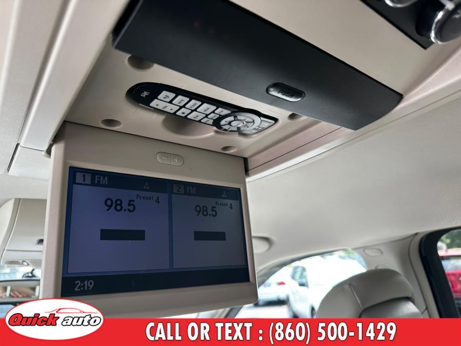 2013 Chrysler Town & Country 4dr Wgn Touring, available for sale in Bristol, Connecticut | Quick Auto LLC. Bristol, Connecticut 2013 Chrysler Town & Country 4dr Wgn Touring, available for sale in Bristol, Connecticut | Quick Auto LLC. Bristol, Connecticut