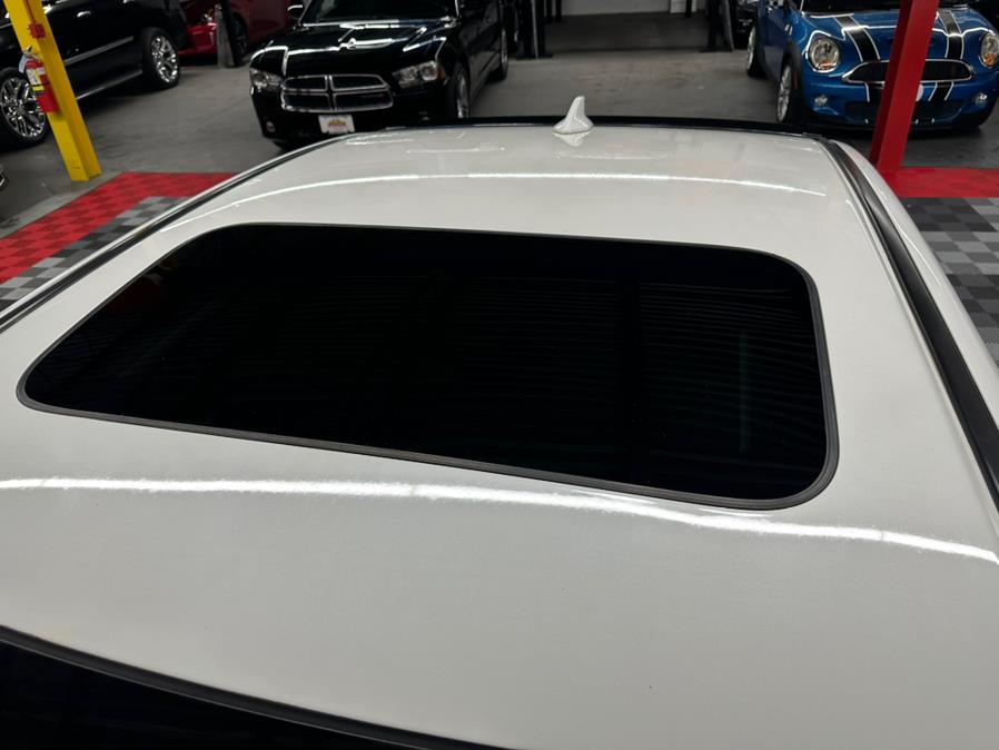 2016 Acura TLX 4dr Sdn FWD V6, available for sale in West Babylon , New York | MP Motors Inc. West Babylon , New York 2016 Acura TLX 4dr Sdn FWD V6, available for sale in West Babylon , New York | MP Motors Inc. West Babylon , New York