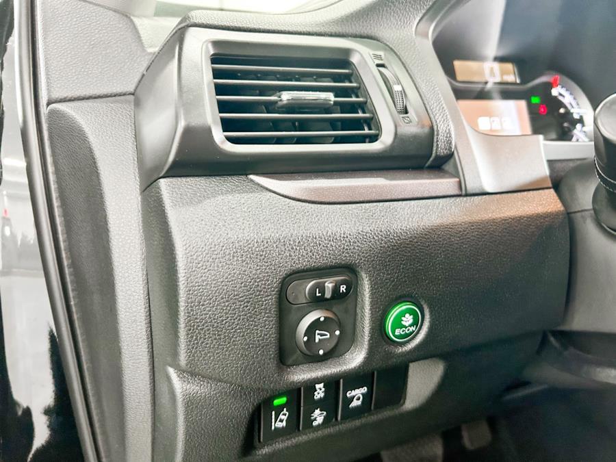 2022 Honda Ridgeline Sport AWD, available for sale in Franklin Square, New York | Luxury Motor Club. Franklin Square, New York 2022 Honda Ridgeline Sport AWD, available for sale in Franklin Square, New York | Luxury Motor Club. Franklin Square, New York