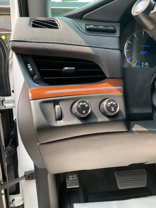 2019 Cadillac Escalade 4WD 4dr Luxury, available for sale in Lodi, New Jersey | European Auto Expo. Lodi, New Jersey 2019 Cadillac Escalade 4WD 4dr Luxury, available for sale in Lodi, New Jersey | European Auto Expo. Lodi, New Jersey