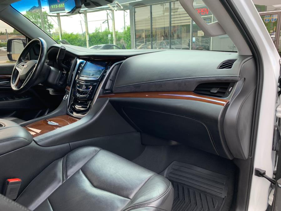 2019 Cadillac Escalade 4WD 4dr Luxury, available for sale in Lodi, New Jersey | European Auto Expo. Lodi, New Jersey 2019 Cadillac Escalade 4WD 4dr Luxury, available for sale in Lodi, New Jersey | European Auto Expo. Lodi, New Jersey