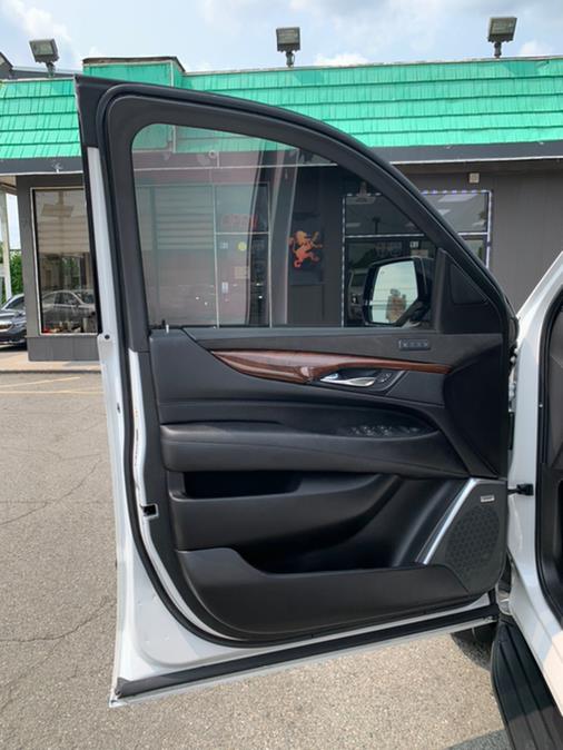 2019 Cadillac Escalade 4WD 4dr Luxury, available for sale in Lodi, New Jersey | European Auto Expo. Lodi, New Jersey 2019 Cadillac Escalade 4WD 4dr Luxury, available for sale in Lodi, New Jersey | European Auto Expo. Lodi, New Jersey