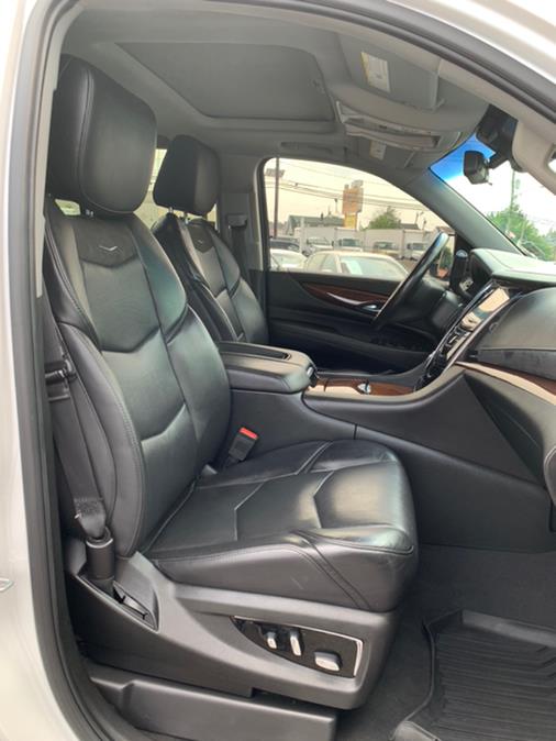 2019 Cadillac Escalade 4WD 4dr Luxury, available for sale in Lodi, New Jersey | European Auto Expo. Lodi, New Jersey 2019 Cadillac Escalade 4WD 4dr Luxury, available for sale in Lodi, New Jersey | European Auto Expo. Lodi, New Jersey