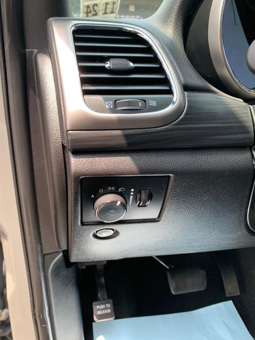 2020 Jeep Grand Cherokee Altitude 4x4, available for sale in Lodi, New Jersey | European Auto Expo. Lodi, New Jersey 2020 Jeep Grand Cherokee Altitude 4x4, available for sale in Lodi, New Jersey | European Auto Expo. Lodi, New Jersey