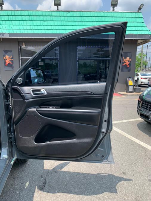 2020 Jeep Grand Cherokee Altitude 4x4, available for sale in Lodi, New Jersey | European Auto Expo. Lodi, New Jersey 2020 Jeep Grand Cherokee Altitude 4x4, available for sale in Lodi, New Jersey | European Auto Expo. Lodi, New Jersey