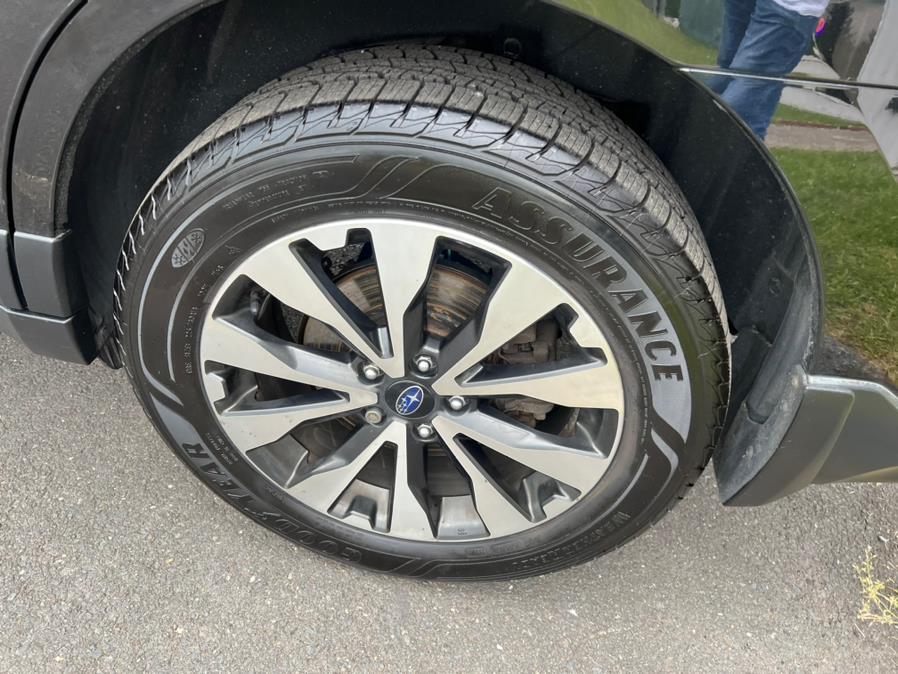 2017 Subaru Outback 3.6R Limited, available for sale in Berlin, Connecticut | Tru Auto Mall. Berlin, Connecticut 2017 Subaru Outback 3.6R Limited, available for sale in Berlin, Connecticut | Tru Auto Mall. Berlin, Connecticut