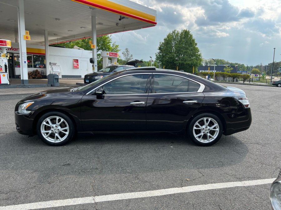 2014 Nissan Maxima 4dr Sdn 3.5 SV w/Premium Pkg, available for sale in Hartford , Connecticut | Ledyard Auto Sale LLC. Hartford , Connecticut 2014 Nissan Maxima 4dr Sdn 3.5 SV w/Premium Pkg, available for sale in Hartford , Connecticut | Ledyard Auto Sale LLC. Hartford , Connecticut