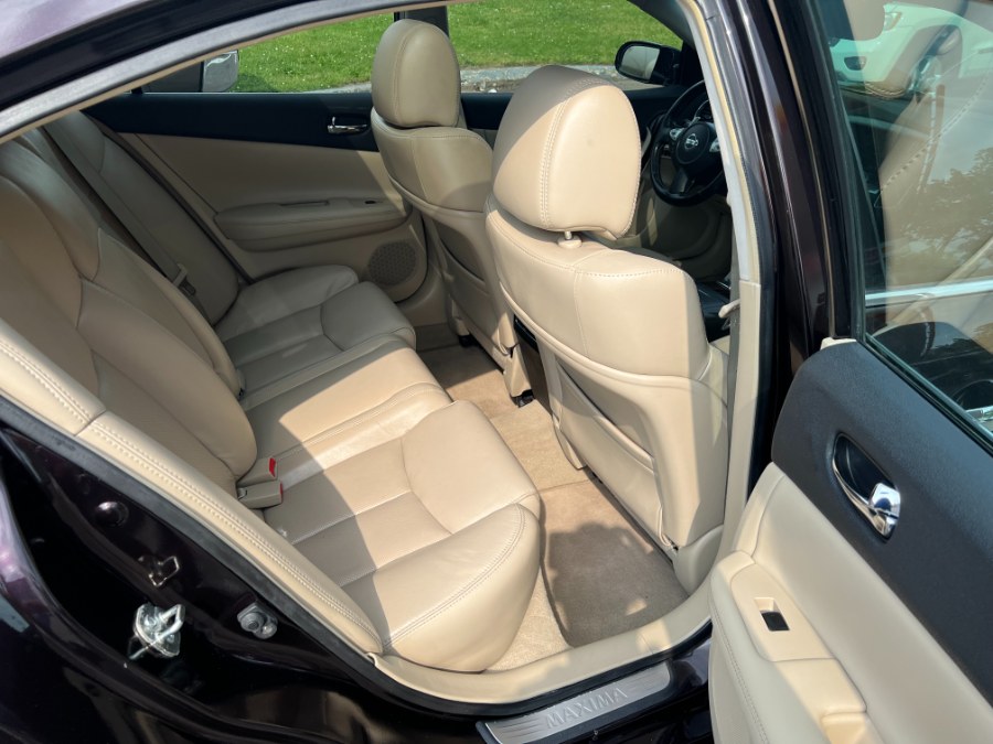 2014 Nissan Maxima 4dr Sdn 3.5 SV w/Premium Pkg, available for sale in Hartford , Connecticut | Ledyard Auto Sale LLC. Hartford , Connecticut 2014 Nissan Maxima 4dr Sdn 3.5 SV w/Premium Pkg, available for sale in Hartford , Connecticut | Ledyard Auto Sale LLC. Hartford , Connecticut
