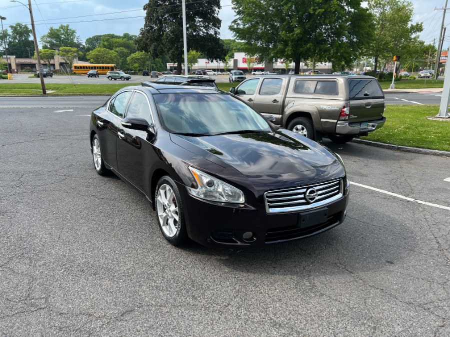 2014 Nissan Maxima 4dr Sdn 3.5 SV w/Premium Pkg, available for sale in Hartford , Connecticut | Ledyard Auto Sale LLC. Hartford , Connecticut