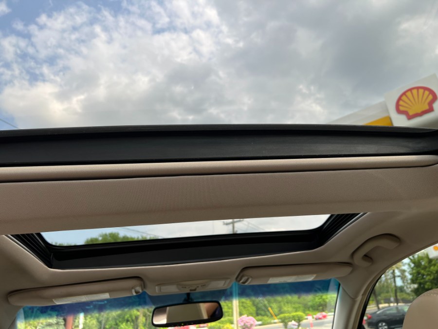 2014 Nissan Maxima 4dr Sdn 3.5 SV w/Premium Pkg, available for sale in Hartford , Connecticut | Ledyard Auto Sale LLC. Hartford , Connecticut 2014 Nissan Maxima 4dr Sdn 3.5 SV w/Premium Pkg, available for sale in Hartford , Connecticut | Ledyard Auto Sale LLC. Hartford , Connecticut