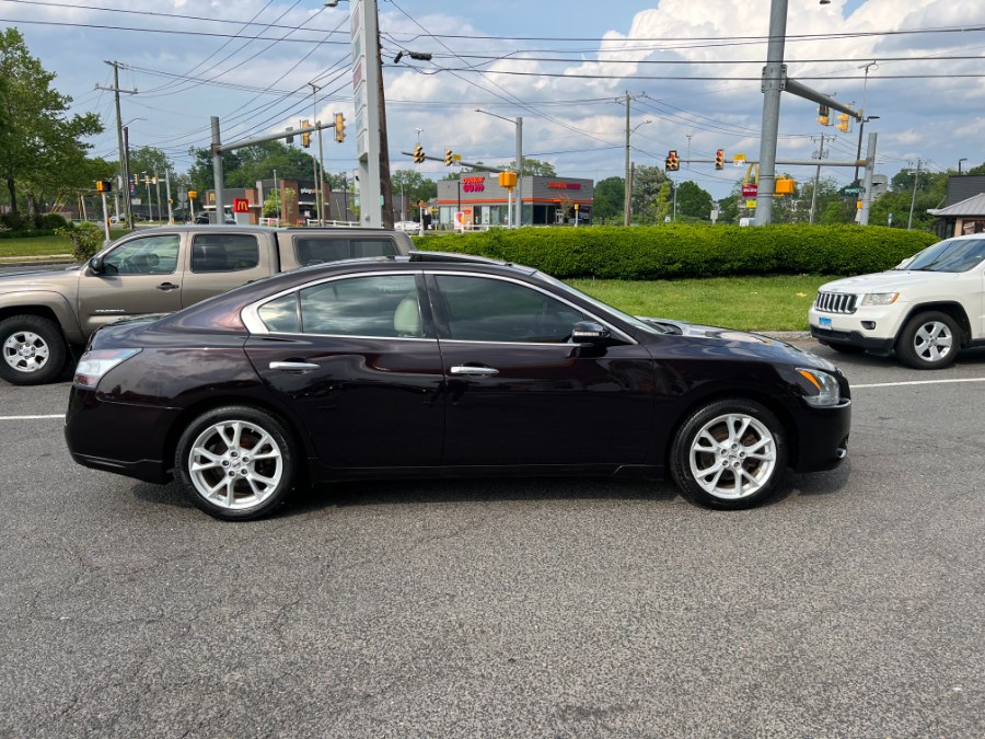 2014 Nissan Maxima 4dr Sdn 3.5 SV w/Premium Pkg, available for sale in Hartford , Connecticut | Ledyard Auto Sale LLC. Hartford , Connecticut 2014 Nissan Maxima 4dr Sdn 3.5 SV w/Premium Pkg, available for sale in Hartford , Connecticut | Ledyard Auto Sale LLC. Hartford , Connecticut