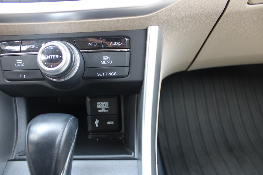 2015 Honda Accord Sedan 4dr V6 Auto EX-L w/Navi, available for sale in Plantsville, Connecticut | Auto House of Luxury. Plantsville, Connecticut 2015 Honda Accord Sedan 4dr V6 Auto EX-L w/Navi, available for sale in Plantsville, Connecticut | Auto House of Luxury. Plantsville, Connecticut