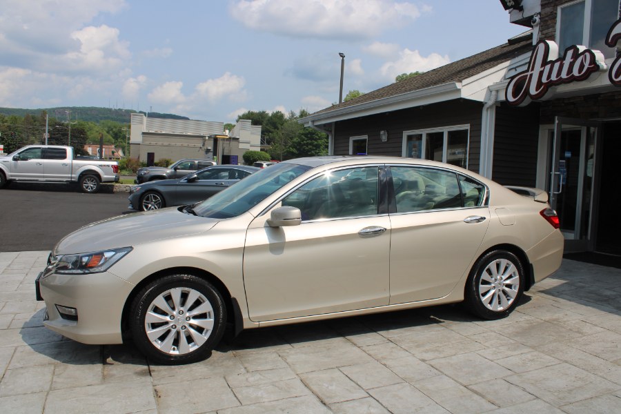 2015 Honda Accord Sedan 4dr V6 Auto EX-L w/Navi, available for sale in Plantsville, Connecticut | Auto House of Luxury. Plantsville, Connecticut 2015 Honda Accord Sedan 4dr V6 Auto EX-L w/Navi, available for sale in Plantsville, Connecticut | Auto House of Luxury. Plantsville, Connecticut
