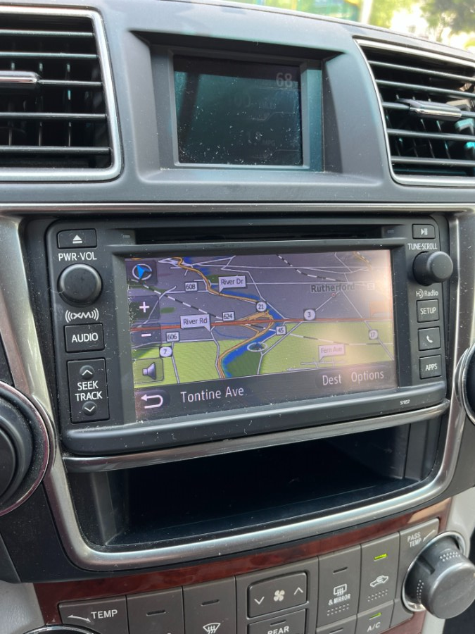 2013 Toyota Highlander 4WD 4dr V6 Limited (Natl), available for sale in Lyndhurst, New Jersey | Cars With Deals. Lyndhurst, New Jersey 2013 Toyota Highlander 4WD 4dr V6 Limited (Natl), available for sale in Lyndhurst, New Jersey | Cars With Deals. Lyndhurst, New Jersey