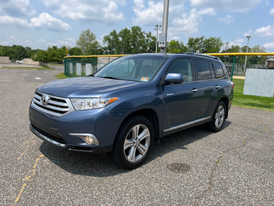 2013 Toyota Highlander 4WD 4dr V6 Limited (Natl), available for sale in Lyndhurst, New Jersey | Cars With Deals. Lyndhurst, New Jersey 2013 Toyota Highlander 4WD 4dr V6 Limited (Natl), available for sale in Lyndhurst, New Jersey | Cars With Deals. Lyndhurst, New Jersey
