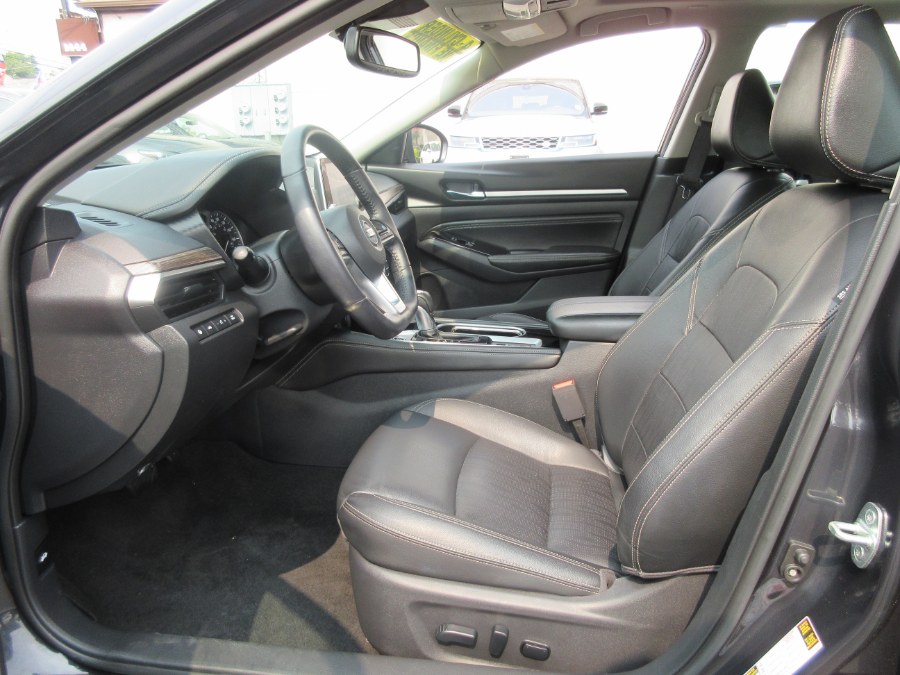 2020 Nissan Altima 2.0 Platinum Sedan, available for sale in Linden, New Jersey | Route 27 Auto Mall. Linden, New Jersey 2020 Nissan Altima 2.0 Platinum Sedan, available for sale in Linden, New Jersey | Route 27 Auto Mall. Linden, New Jersey