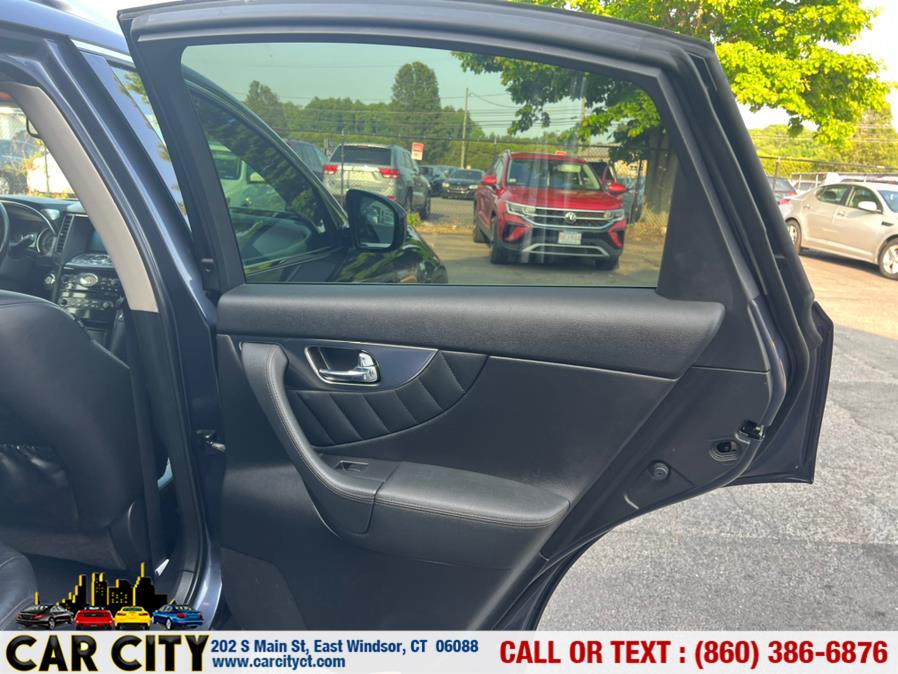 2010 Infiniti FX35 AWD 4dr, available for sale in East Windsor, Connecticut | Car City LLC. East Windsor, Connecticut 2010 Infiniti FX35 AWD 4dr, available for sale in East Windsor, Connecticut | Car City LLC. East Windsor, Connecticut