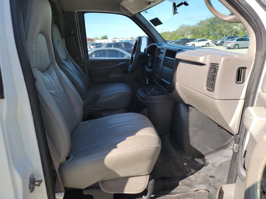 2006 GMC Savana Cutaway 139" WB C6Y SRW, available for sale in Dayton, Ohio | Dayton Work Trucks. Dayton, Ohio 2006 GMC Savana Cutaway 139" WB C6Y SRW, available for sale in Dayton, Ohio | Dayton Work Trucks. Dayton, Ohio