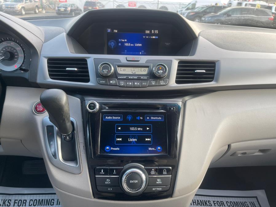 2016 Honda Odyssey 5dr SE, available for sale in Irvington , New Jersey | Auto Haus of Irvington Corp. Irvington , New Jersey 2016 Honda Odyssey 5dr SE, available for sale in Irvington , New Jersey | Auto Haus of Irvington Corp. Irvington , New Jersey