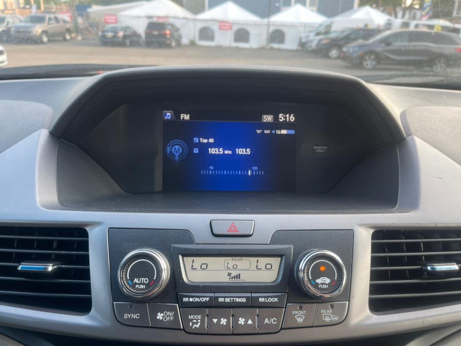 2016 Honda Odyssey 5dr SE, available for sale in Irvington , New Jersey | Auto Haus of Irvington Corp. Irvington , New Jersey 2016 Honda Odyssey 5dr SE, available for sale in Irvington , New Jersey | Auto Haus of Irvington Corp. Irvington , New Jersey