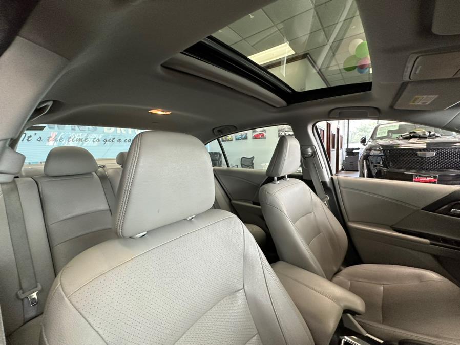 2016 Honda Accord Sedan 4dr V6 Auto EX-L, available for sale in Inwood, New York | 5 Towns Drive. Inwood, New York 2016 Honda Accord Sedan 4dr V6 Auto EX-L, available for sale in Inwood, New York | 5 Towns Drive. Inwood, New York