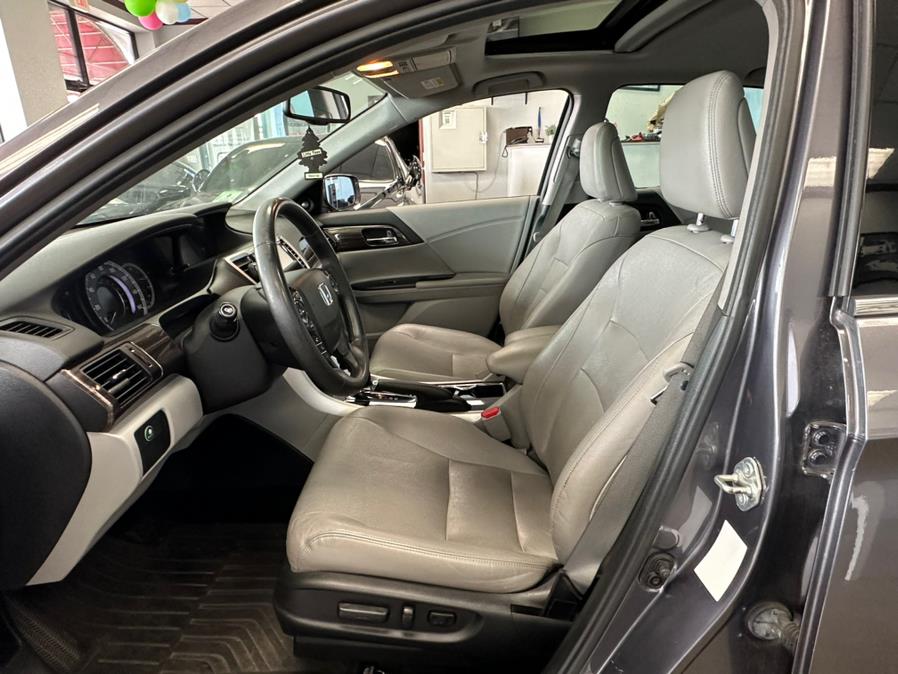 2016 Honda Accord Sedan 4dr V6 Auto EX-L, available for sale in Inwood, New York | 5 Towns Drive. Inwood, New York 2016 Honda Accord Sedan 4dr V6 Auto EX-L, available for sale in Inwood, New York | 5 Towns Drive. Inwood, New York