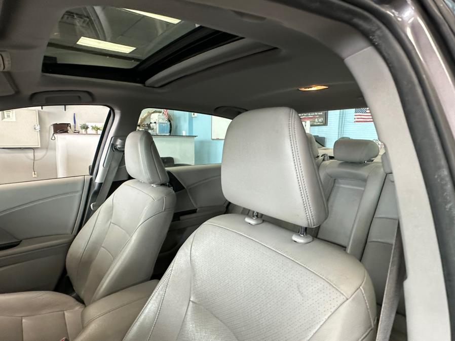 2016 Honda Accord Sedan 4dr V6 Auto EX-L, available for sale in Inwood, New York | 5 Towns Drive. Inwood, New York 2016 Honda Accord Sedan 4dr V6 Auto EX-L, available for sale in Inwood, New York | 5 Towns Drive. Inwood, New York