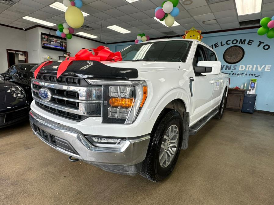 2021 Ford F-150 LARIAT 4WD SuperCrew 5.5'' Box, available for sale in Inwood, New York | 5 Towns Drive. Inwood, New York 2021 Ford F-150 LARIAT 4WD SuperCrew 5.5'' Box, available for sale in Inwood, New York | 5 Towns Drive. Inwood, New York