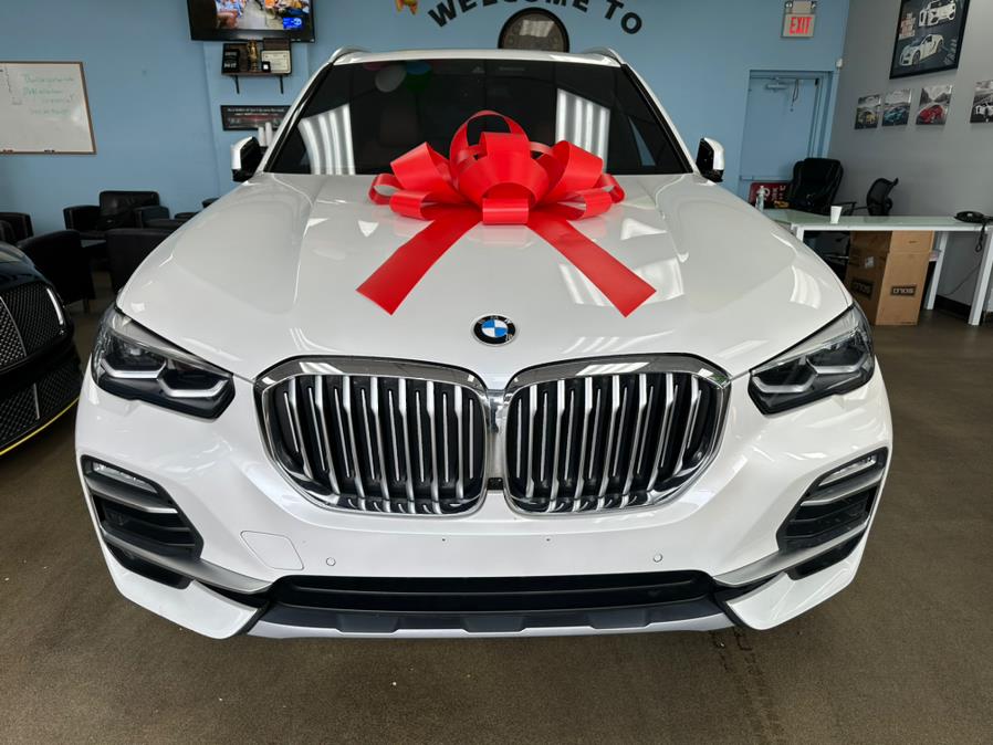 2019 BMW X5 xDrive40i Sports Activity Vehicle, available for sale in Inwood, New York | 5 Towns Drive. Inwood, New York 2019 BMW X5 xDrive40i Sports Activity Vehicle, available for sale in Inwood, New York | 5 Towns Drive. Inwood, New York