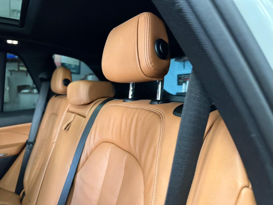2019 BMW X5 xDrive40i Sports Activity Vehicle, available for sale in Inwood, New York | 5 Towns Drive. Inwood, New York 2019 BMW X5 xDrive40i Sports Activity Vehicle, available for sale in Inwood, New York | 5 Towns Drive. Inwood, New York