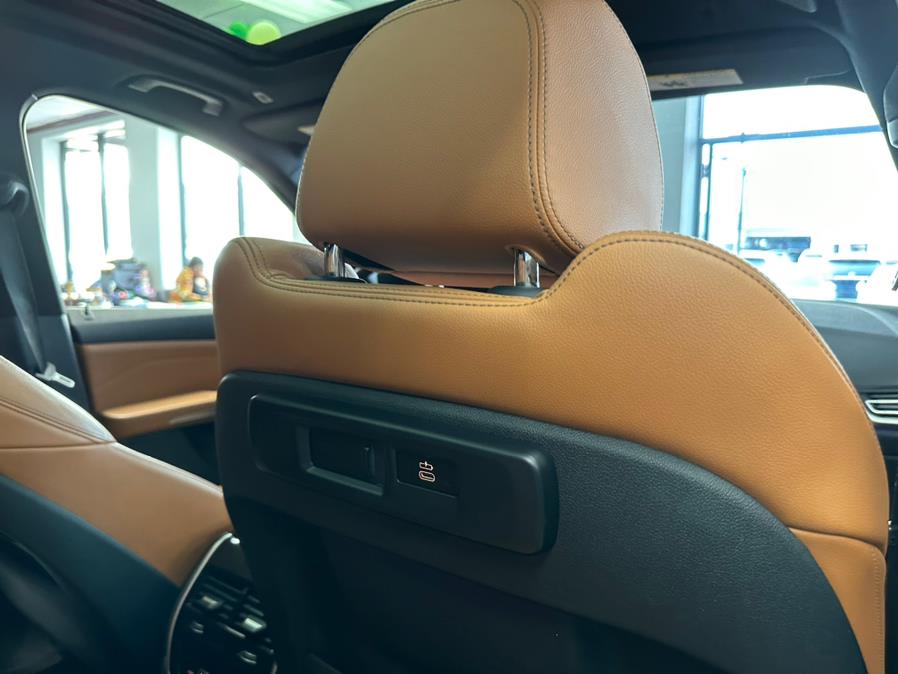 2019 BMW X5 xDrive40i Sports Activity Vehicle, available for sale in Inwood, New York | 5 Towns Drive. Inwood, New York 2019 BMW X5 xDrive40i Sports Activity Vehicle, available for sale in Inwood, New York | 5 Towns Drive. Inwood, New York