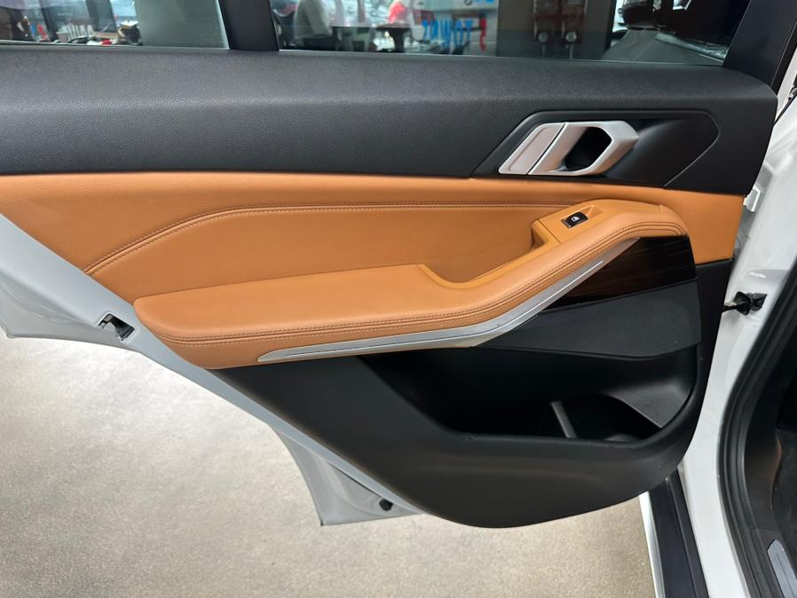 2019 BMW X5 xDrive40i Sports Activity Vehicle, available for sale in Inwood, New York | 5 Towns Drive. Inwood, New York 2019 BMW X5 xDrive40i Sports Activity Vehicle, available for sale in Inwood, New York | 5 Towns Drive. Inwood, New York