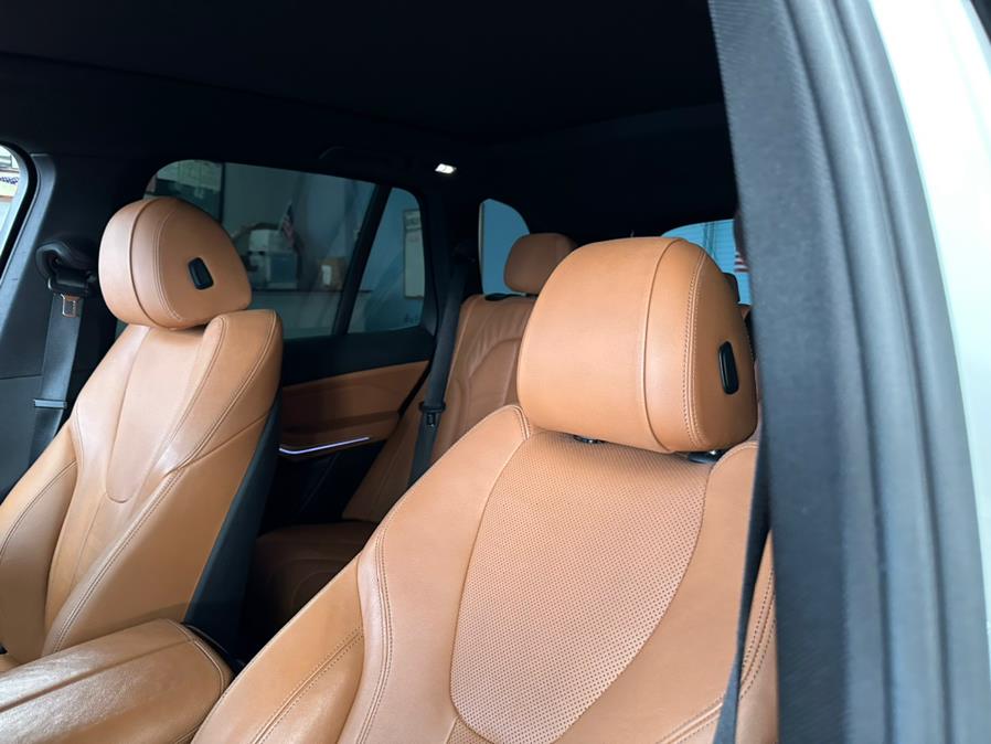2019 BMW X5 xDrive40i Sports Activity Vehicle, available for sale in Inwood, New York | 5 Towns Drive. Inwood, New York 2019 BMW X5 xDrive40i Sports Activity Vehicle, available for sale in Inwood, New York | 5 Towns Drive. Inwood, New York