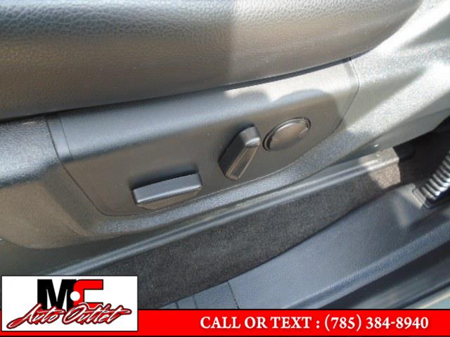 2019 Ford F-150 LARIAT 4WD SuperCrew 5.5'' Box, available for sale in Colby, Kansas | M C Auto Outlet Inc. Colby, Kansas 2019 Ford F-150 LARIAT 4WD SuperCrew 5.5'' Box, available for sale in Colby, Kansas | M C Auto Outlet Inc. Colby, Kansas