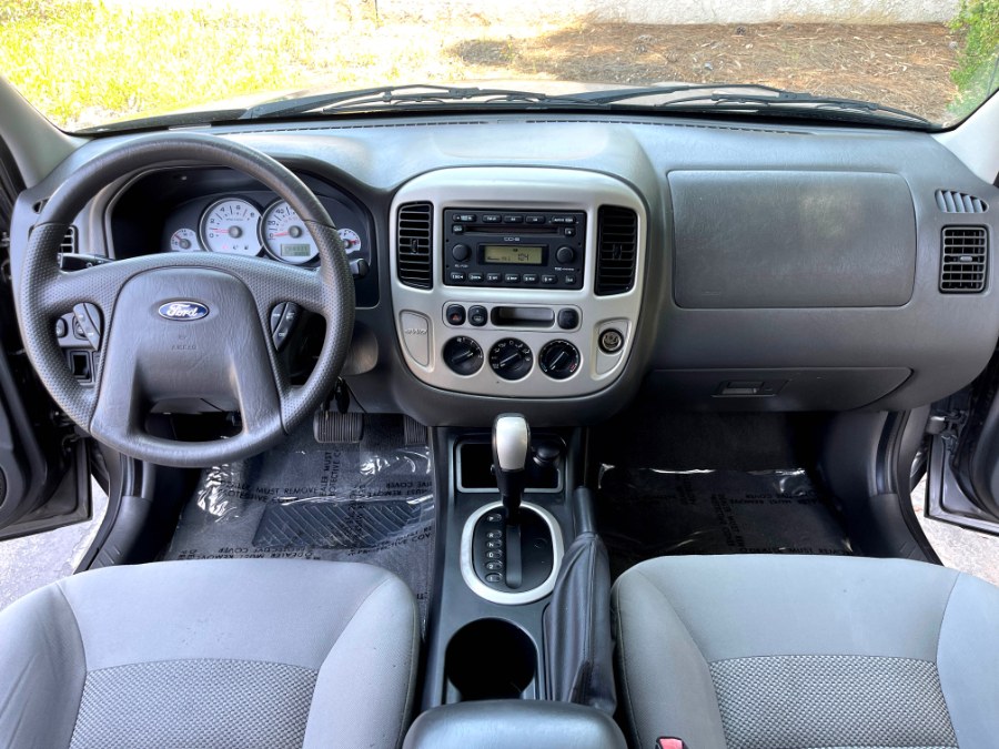 2006 Ford Escape 4dr 3.0L XLT Sport 4WD, available for sale in Lake Forest, California | Pacific Green Line. Lake Forest, California 2006 Ford Escape 4dr 3.0L XLT Sport 4WD, available for sale in Lake Forest, California | Pacific Green Line. Lake Forest, California