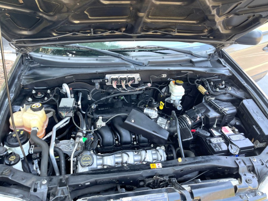 2006 Ford Escape 4dr 3.0L XLT Sport 4WD, available for sale in Lake Forest, California | Pacific Green Line. Lake Forest, California 2006 Ford Escape 4dr 3.0L XLT Sport 4WD, available for sale in Lake Forest, California | Pacific Green Line. Lake Forest, California