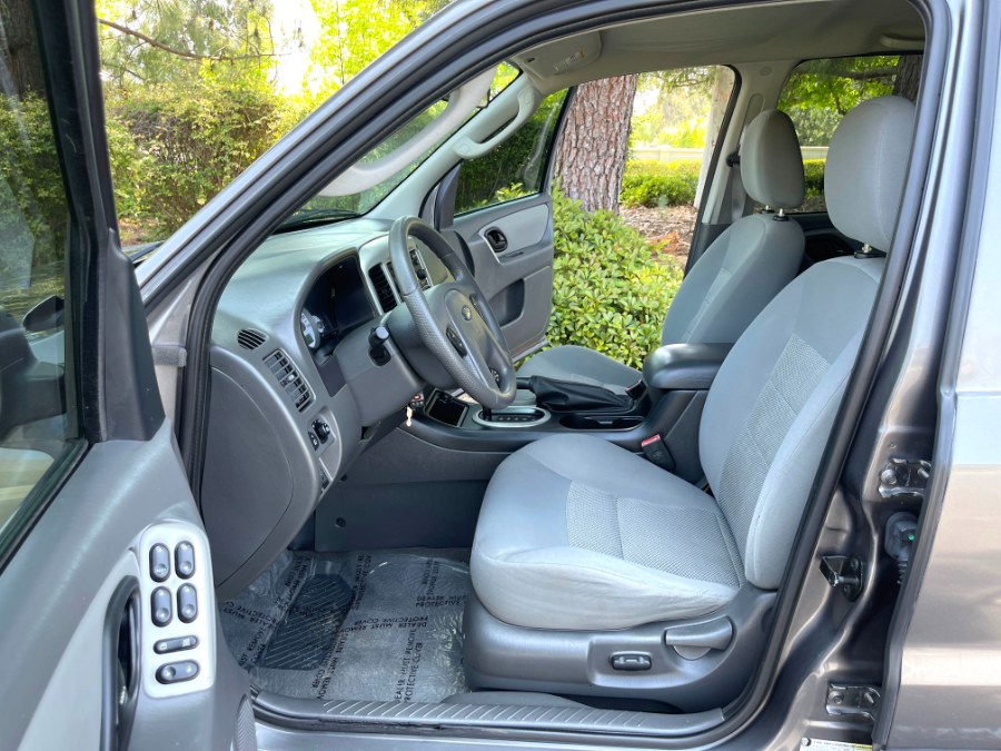 2006 Ford Escape 4dr 3.0L XLT Sport 4WD, available for sale in Lake Forest, California | Pacific Green Line. Lake Forest, California 2006 Ford Escape 4dr 3.0L XLT Sport 4WD, available for sale in Lake Forest, California | Pacific Green Line. Lake Forest, California