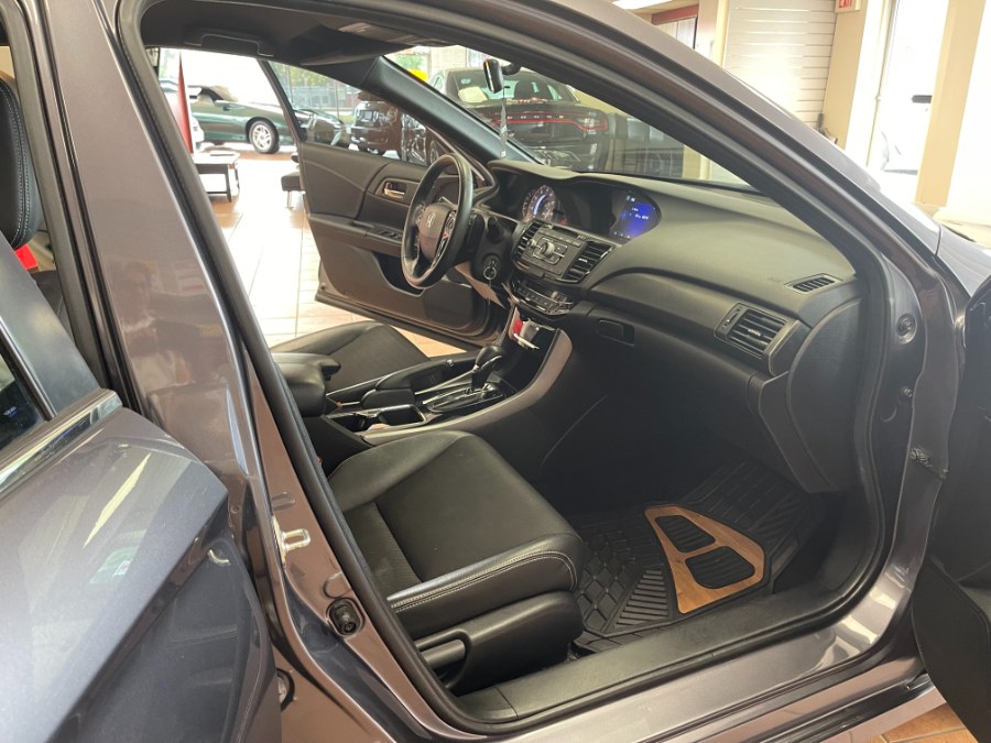 2017 Honda Accord Sedan Sport CVT, available for sale in Suffern, New York | Rockland Motor Sport. Suffern, New York 2017 Honda Accord Sedan Sport CVT, available for sale in Suffern, New York | Rockland Motor Sport. Suffern, New York