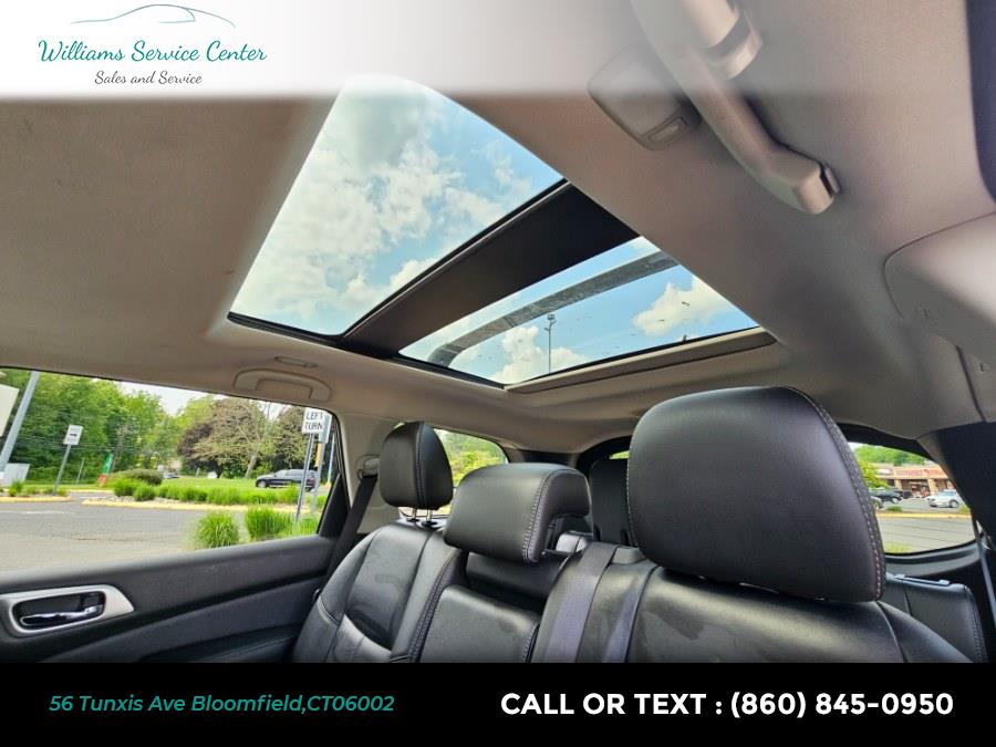 2013 Nissan Pathfinder 4WD 4dr SL, available for sale in Bloomfield, Connecticut | Williams Service Center. Bloomfield, Connecticut 2013 Nissan Pathfinder 4WD 4dr SL, available for sale in Bloomfield, Connecticut | Williams Service Center. Bloomfield, Connecticut