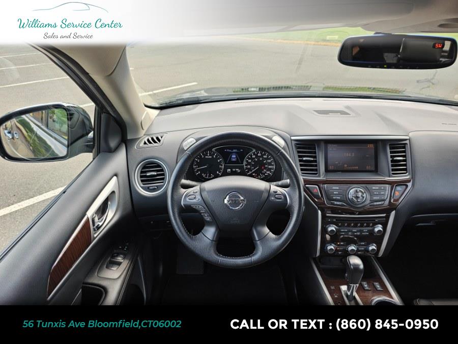 2013 Nissan Pathfinder 4WD 4dr SL, available for sale in Bloomfield, Connecticut | Williams Service Center. Bloomfield, Connecticut 2013 Nissan Pathfinder 4WD 4dr SL, available for sale in Bloomfield, Connecticut | Williams Service Center. Bloomfield, Connecticut