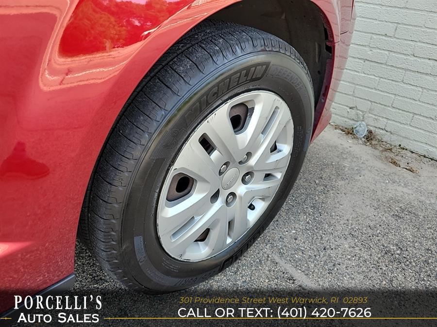 2016 Dodge Grand Caravan 4dr Wgn SE, available for sale in West Warwick, Rhode Island | Porcelli's Auto Sales. West Warwick, Rhode Island 2016 Dodge Grand Caravan 4dr Wgn SE, available for sale in West Warwick, Rhode Island | Porcelli's Auto Sales. West Warwick, Rhode Island
