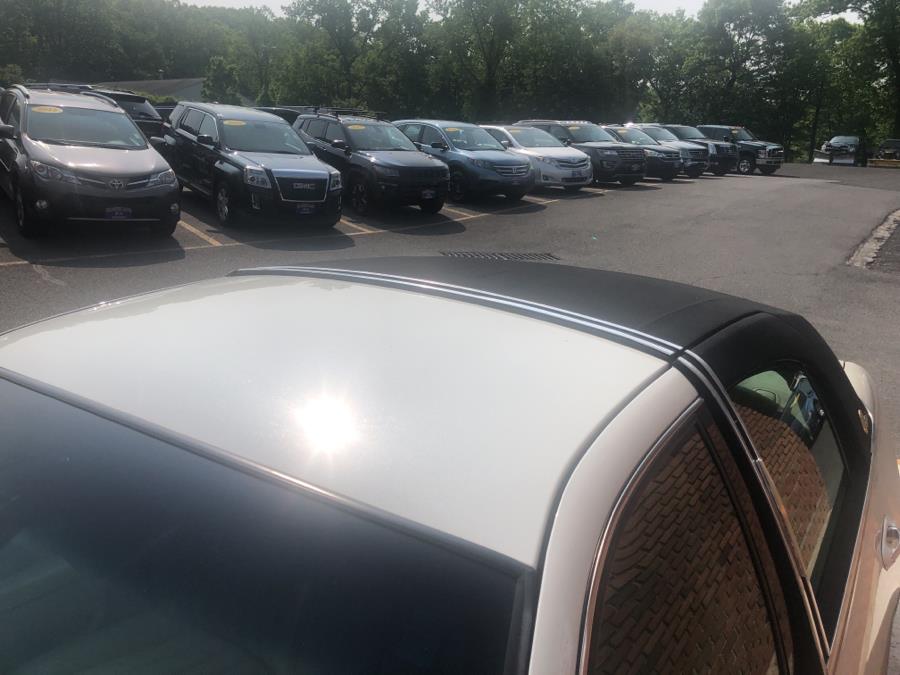 2006 Lincoln Town Car 4dr Sdn Signature, available for sale in Waterbury, Connecticut | National Auto Brokers, Inc.. Waterbury, Connecticut 2006 Lincoln Town Car 4dr Sdn Signature, available for sale in Waterbury, Connecticut | National Auto Brokers, Inc.. Waterbury, Connecticut