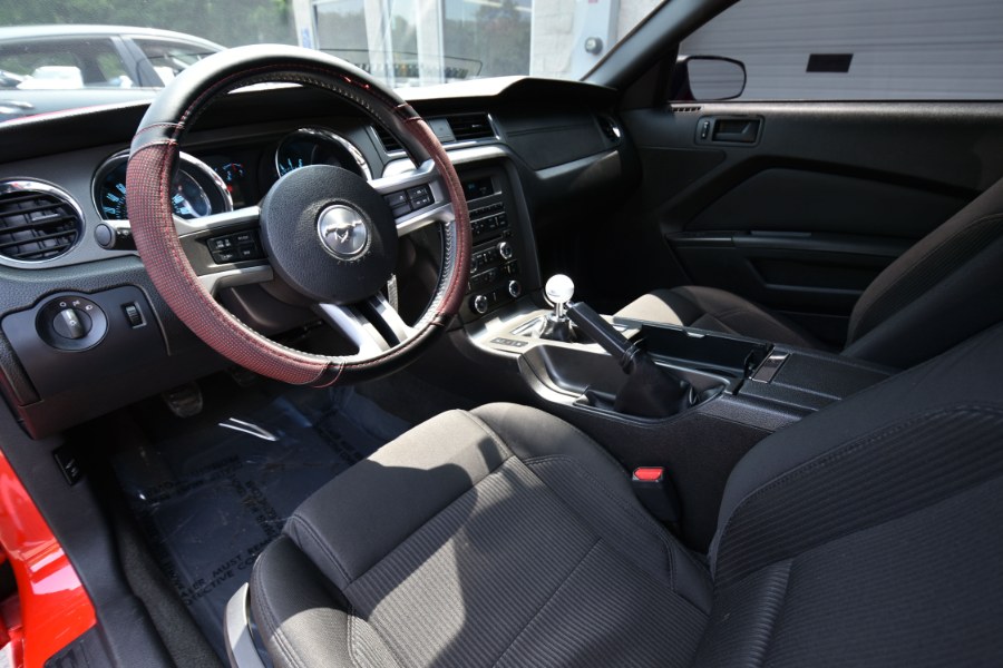 2013 Ford Mustang 2dr Cpe V6, available for sale in Waterbury, Connecticut | Highline Car Connection. Waterbury, Connecticut 2013 Ford Mustang 2dr Cpe V6, available for sale in Waterbury, Connecticut | Highline Car Connection. Waterbury, Connecticut