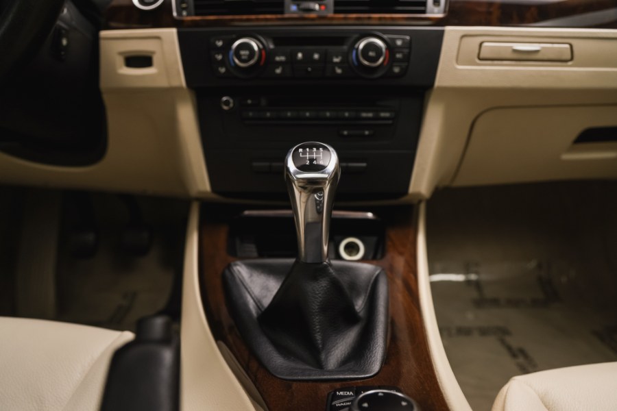 2013 BMW 3 Series 2dr Cpe 328i xDrive AWD SULEV, available for sale in North Salem, New York | Meccanic Shop North Inc. North Salem, New York 2013 BMW 3 Series 2dr Cpe 328i xDrive AWD SULEV, available for sale in North Salem, New York | Meccanic Shop North Inc. North Salem, New York