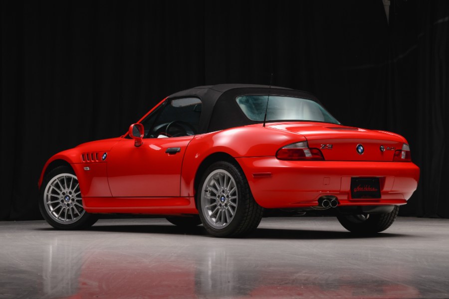 2002 BMW Z3 Z3 2dr Roadster 3.0i, available for sale in North Salem, New York | Meccanic Shop North Inc. North Salem, New York 2002 BMW Z3 Z3 2dr Roadster 3.0i, available for sale in North Salem, New York | Meccanic Shop North Inc. North Salem, New York
