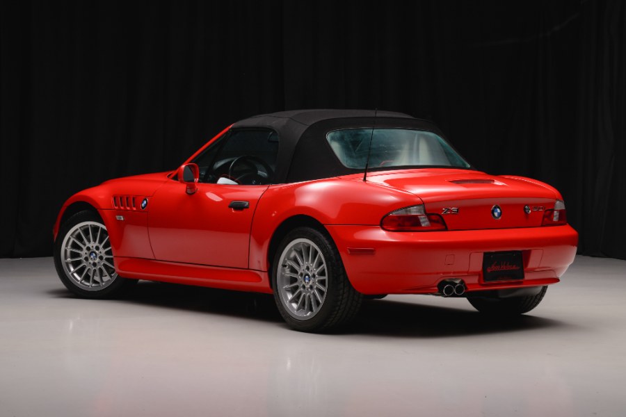 2002 BMW Z3 Z3 2dr Roadster 3.0i, available for sale in North Salem, New York | Meccanic Shop North Inc. North Salem, New York 2002 BMW Z3 Z3 2dr Roadster 3.0i, available for sale in North Salem, New York | Meccanic Shop North Inc. North Salem, New York