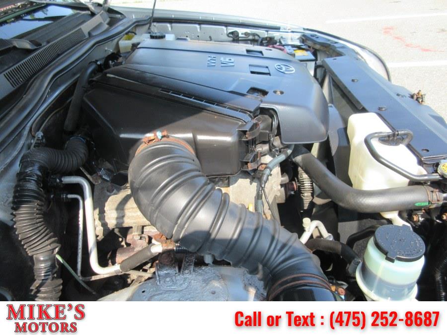 2004 Toyota 4Runner 4dr SR5 V6 Auto 4WD (Natl), available for sale in Stratford, Connecticut | Mike's Motors LLC. Stratford, Connecticut 2004 Toyota 4Runner 4dr SR5 V6 Auto 4WD (Natl), available for sale in Stratford, Connecticut | Mike's Motors LLC. Stratford, Connecticut