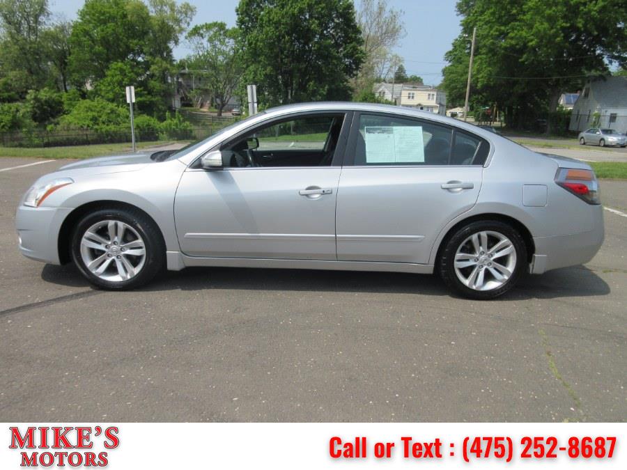 2010 Nissan Altima 4dr Sdn V6 CVT 3.5 SR, available for sale in Stratford, Connecticut | Mike's Motors LLC. Stratford, Connecticut 2010 Nissan Altima 4dr Sdn V6 CVT 3.5 SR, available for sale in Stratford, Connecticut | Mike's Motors LLC. Stratford, Connecticut