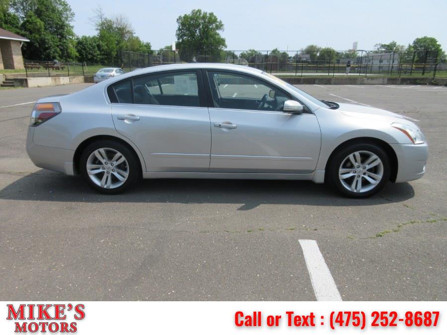 2010 Nissan Altima 4dr Sdn V6 CVT 3.5 SR, available for sale in Stratford, Connecticut | Mike's Motors LLC. Stratford, Connecticut 2010 Nissan Altima 4dr Sdn V6 CVT 3.5 SR, available for sale in Stratford, Connecticut | Mike's Motors LLC. Stratford, Connecticut