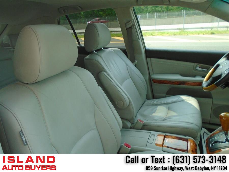 2009 Lexus Rx 350 Base AWD 4dr SUV, available for sale in West Babylon, New York | Island Auto Buyers. West Babylon, New York 2009 Lexus Rx 350 Base AWD 4dr SUV, available for sale in West Babylon, New York | Island Auto Buyers. West Babylon, New York